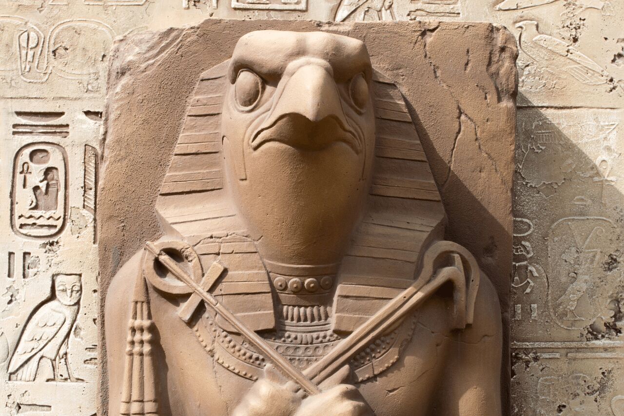 Ra