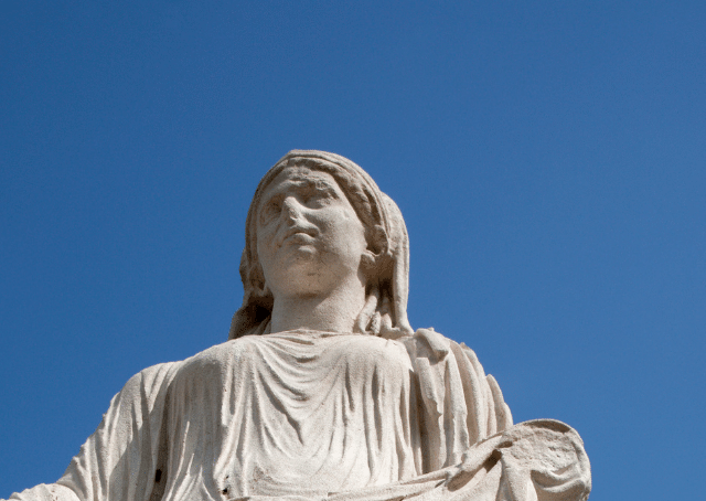 Estatua da deusa romana Vesta
