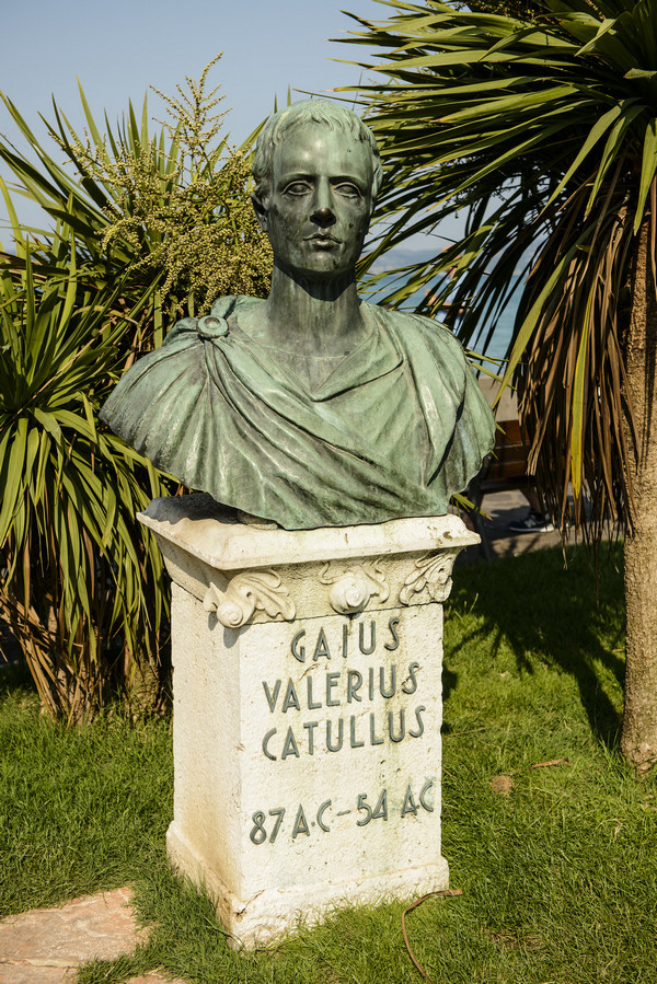 Busto de Catulo