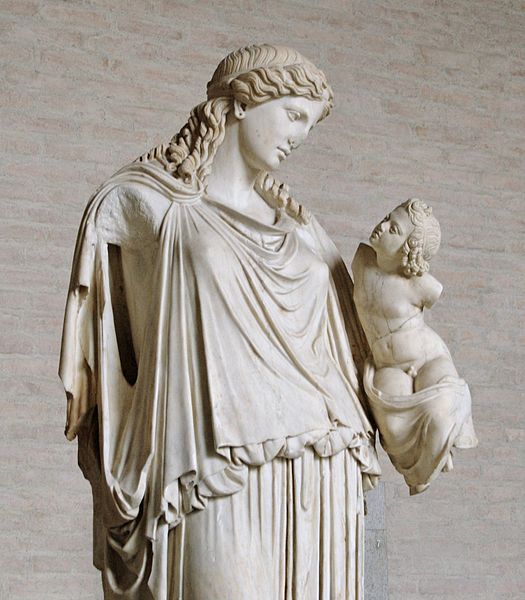 Estatua de Eirene (La Paz)