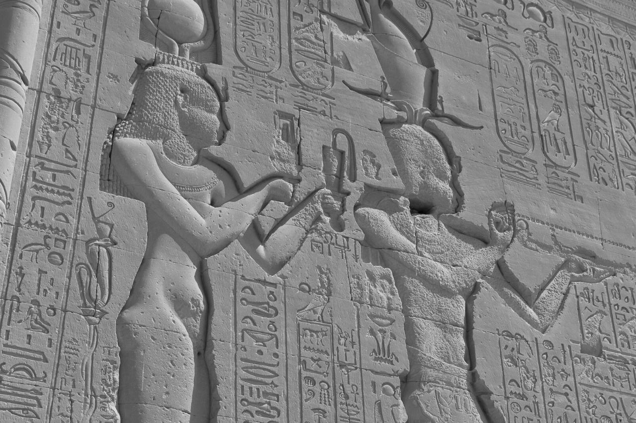 Cleópatra VII: a mulher que serviu como última rainha do Egipto