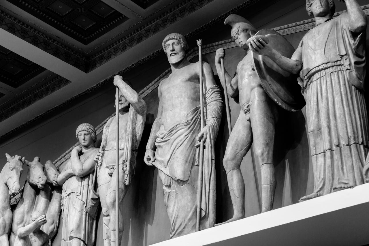 Cronologia da mitologia grega: um relato cuidadosamente concluído