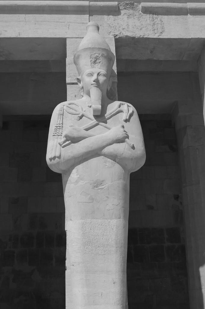 Estátua do templo de Hatshepsut
