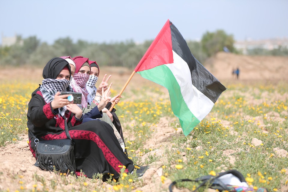 A poesia de Mahmoud Darwish à Palestina