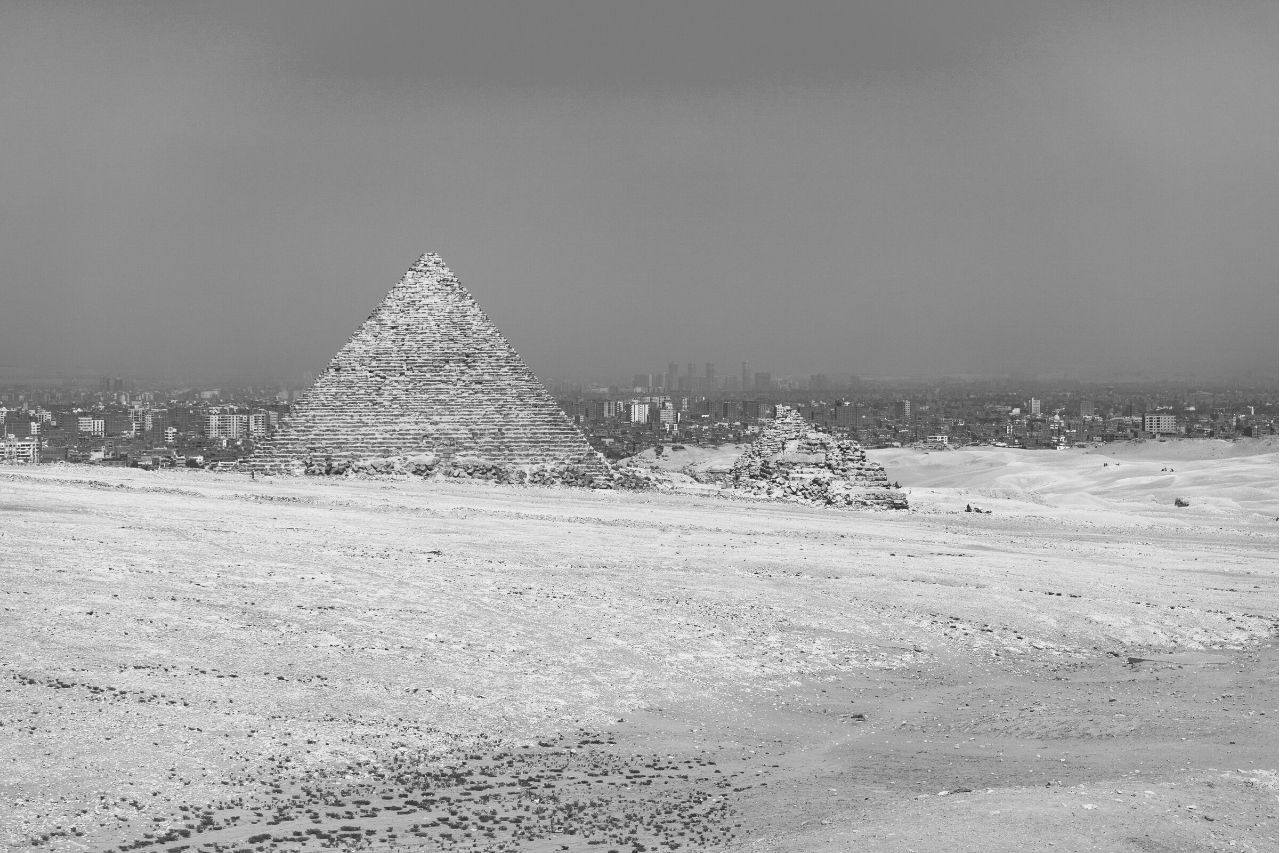 Pirâmide de Miquerinos no Egipto