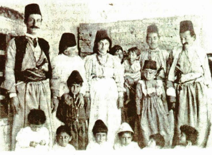 Cristãos nestorianos da aldeia de Kuchanis na região de Hakkari