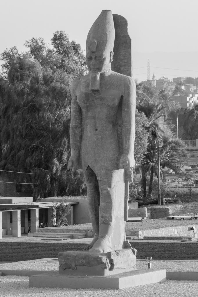 Estátua do faraó Amenhotep