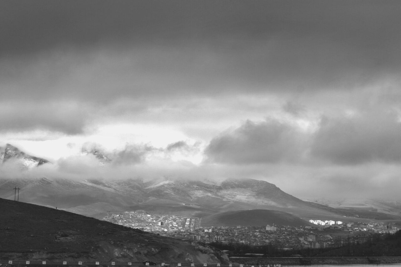 Mahabad: cidade e memória curda