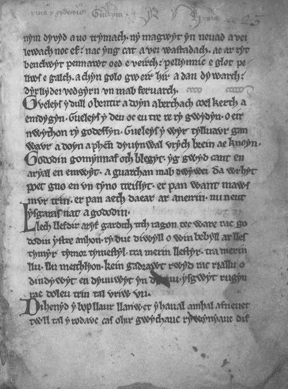 Folha de <i>Y Gododdin</i>, contida no <i>Livro de Aneirin</i>